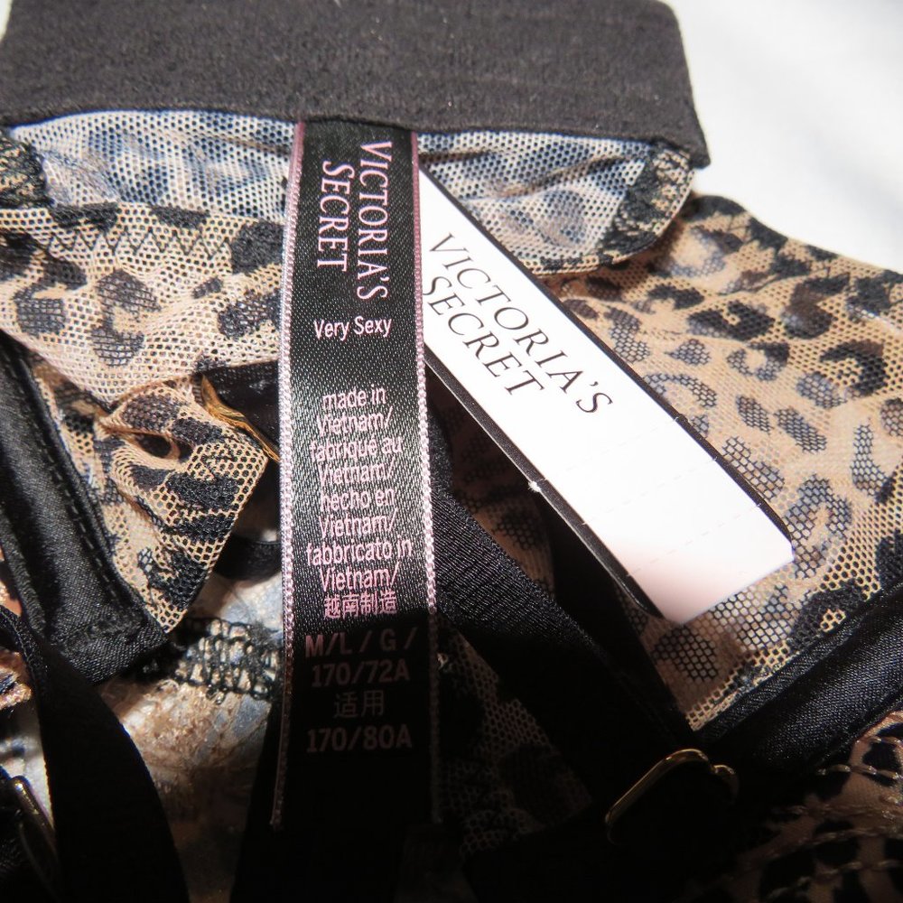Victoria's Secret Waist Cincher Animal Print Garter Belt  NWT - Picture 7 of 8